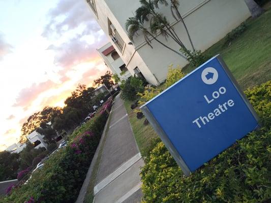 Waialae Ave/Chaminade driveway is far left; the Loo Theater sign along the walkway; Loo Theater is far right!