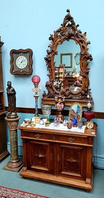 Incredible antique furniture!!!