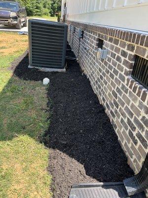 Mulch installation