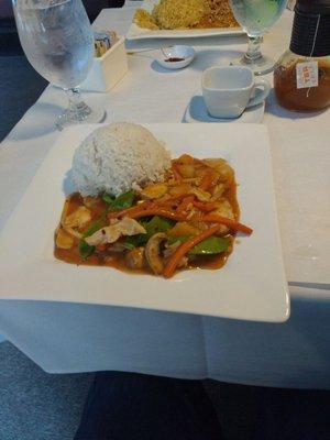 6 spicy Szechuan Chicken​ and white rice