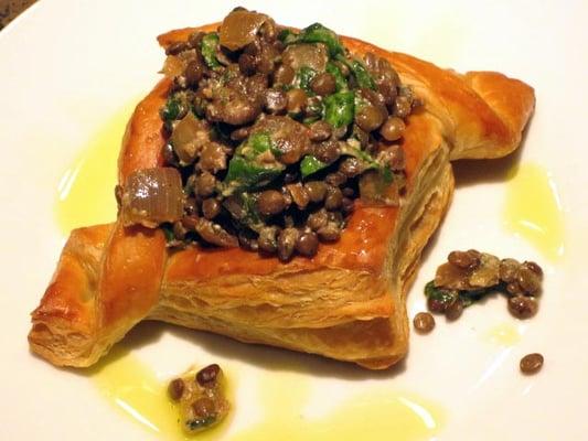 Lentils in a Puff Pastry cup