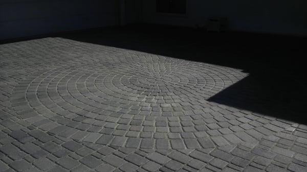 Driveway pavers are Cambridge Cobble color Ardnes Gray.