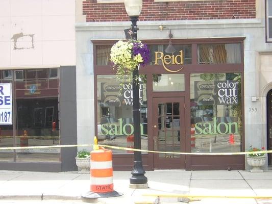 Reid Salon