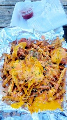 Buffalo Cheese Fries $15.00 (07/13/22). @NoReservationsLA @LincolnBeerCompany #Burbank #FoodTruck #CajunFood #FoodPorn