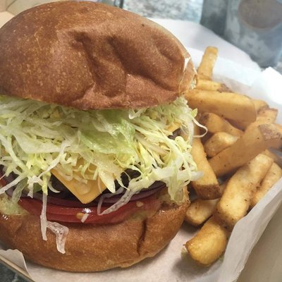 BURGER & FRIES