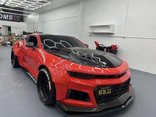 PET FERRARI RACKNG RED  (Chertu Supreme Car Wrap) 2017 Camaro SS