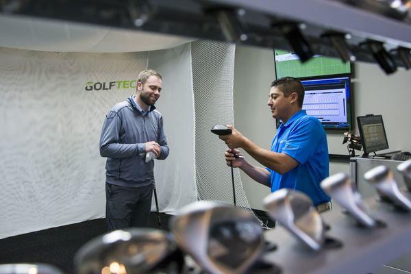 GOLFTEC club fitting