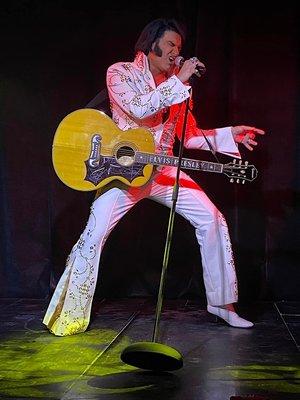 Elvis Pigeon Forge Show