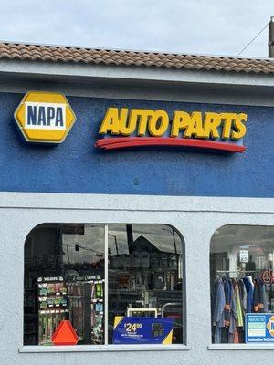 NAPA Auto Parts - Rhoads Auto Parts