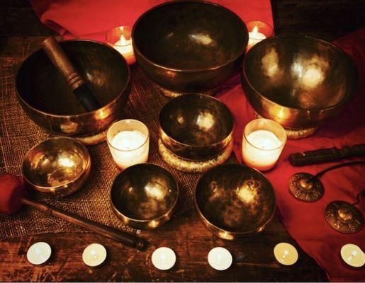 Sound healing with singing bowls