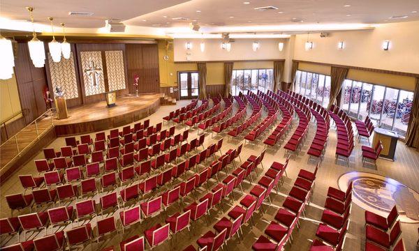 At the heart of our Center is the 380-seat event hall designed as a Meeting ground for the entire community.