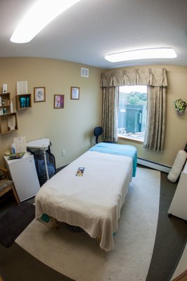 Tenants can enjoy a relaxing massage by making an appointment with our on-site massage therapist