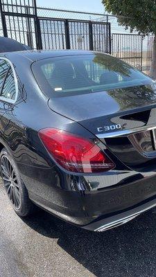 Mercedes Benz C300 (before detail)