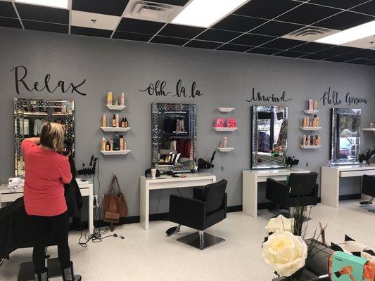 The Style Blow Dry Bar At Hang It Up Boutique