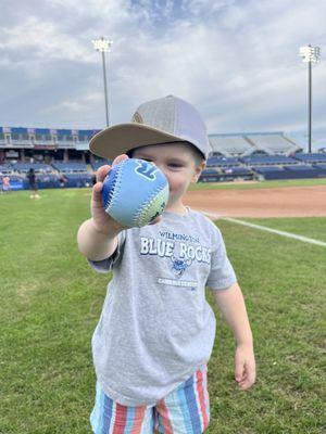 Kids pre-game catch on the field!