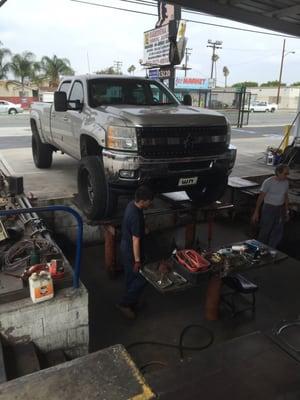 Silverado 2500hd 6" lift 37x13.50R24