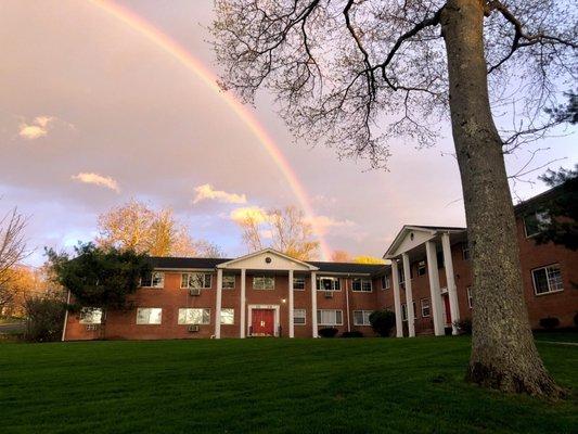 Carriage Hill Apartments