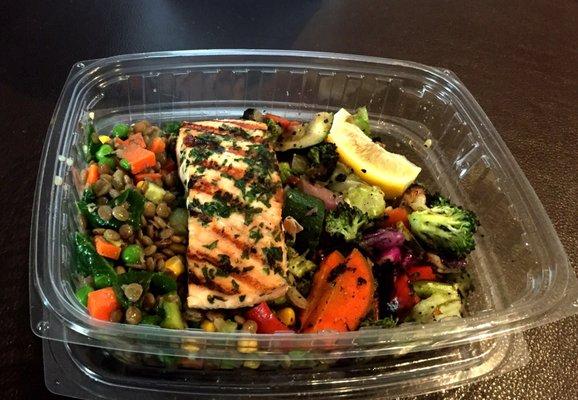 Grilled salmon, lentil salad, grilled veggies