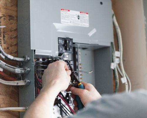 Electrical Panel Repair @ Easytric