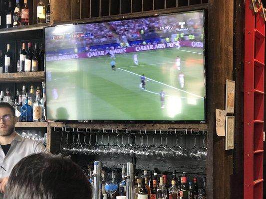 Great place to watch futbol at Sunday brunch.