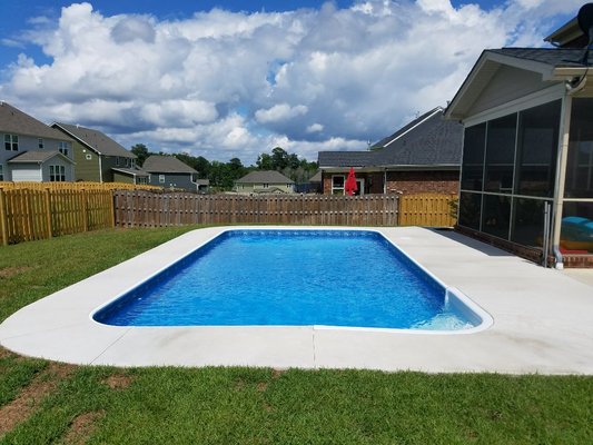 Advantage Pools & Hardscapes