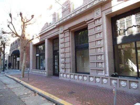 Our front door at 414 Jackson St, in SF's historic Jackson Square.