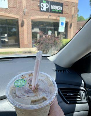 Oatmeal Cookie Smoothie curbside pick up. Yum!