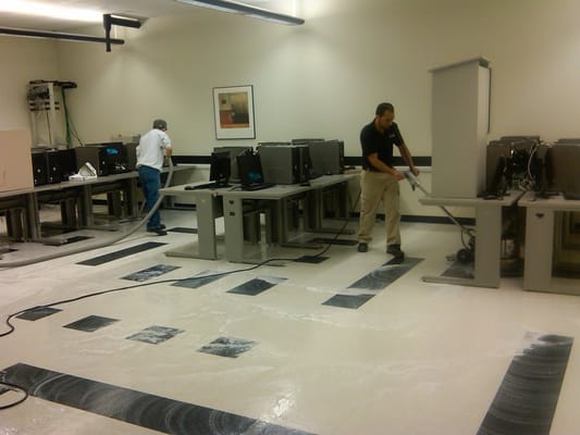 Floor Cleaning-Commercial Cleaning