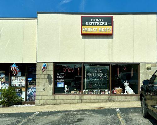 Front exterior of meat store (enter through next-door card store)