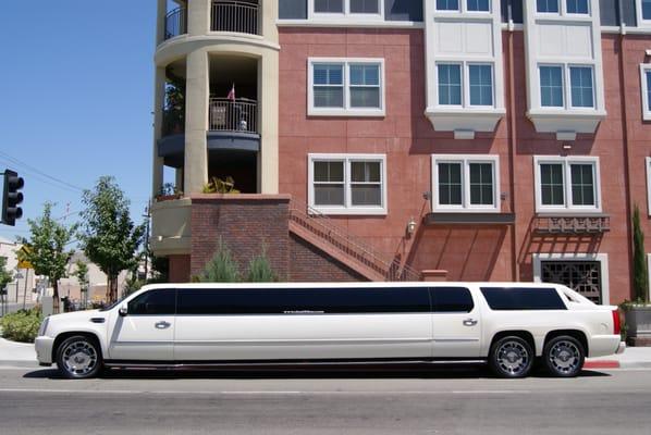 cloud9limo.com