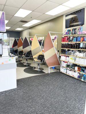 Inside great clips on Fulton road Santa Rosa CA