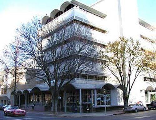 Spaulding & Campi Sacramento Office across from the courthouse