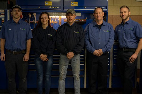 The team at Cloverleaf Tire and Auto!