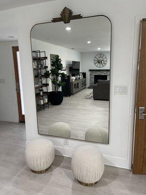 Floor mirror