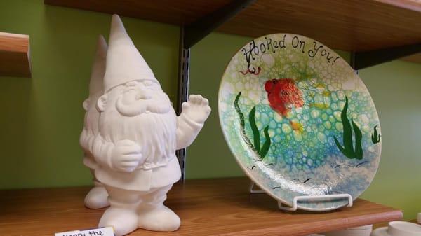 Gnome fan or capturing handprints, we have it all.