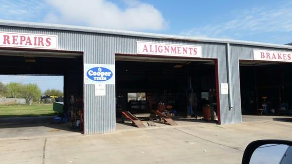 A & D Wheel Alignment