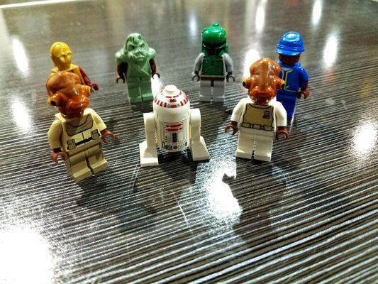 Assorted Star Wars minifigures