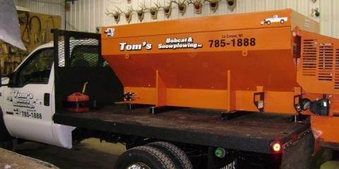 Tom's Bobcat & Snowplowing Inc