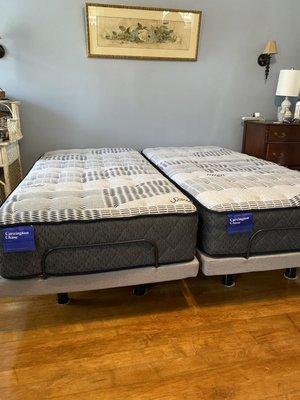 Each mattress adjusts individually.