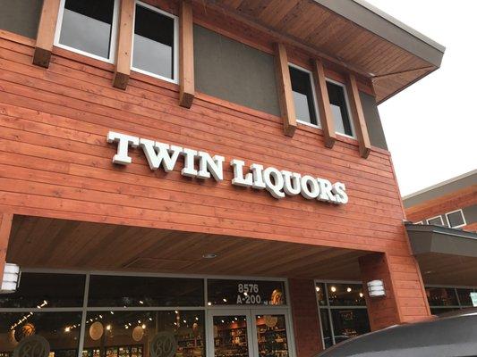 Twin Liquors