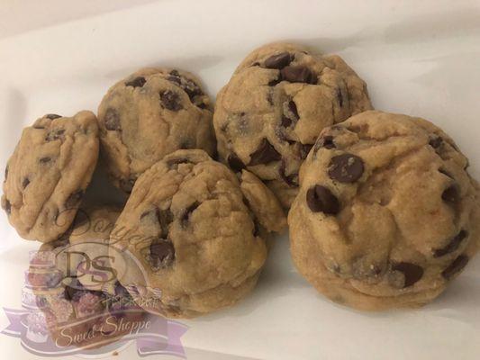 Chocolate chip cookies