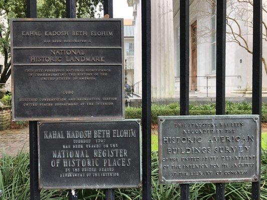 Historical plaques