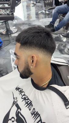 Medium Fade