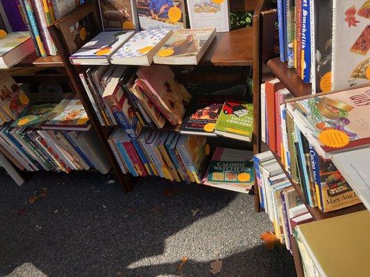 Free Library with cooking books