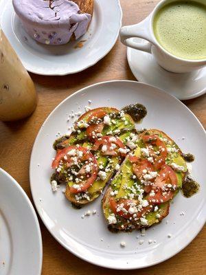 Chimichurri toast