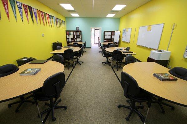 Personalized 1:1 and small groups not more than 1:3 tutoring / mentoring area