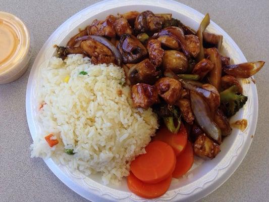 Hibachi chicken and veggies.