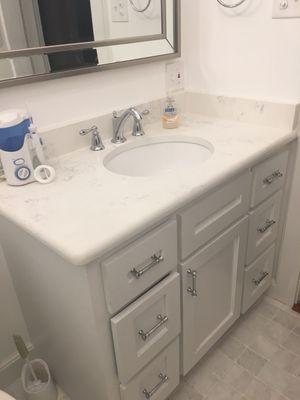 Bathroom vanity