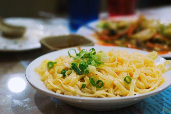 Sesame sauce noodles