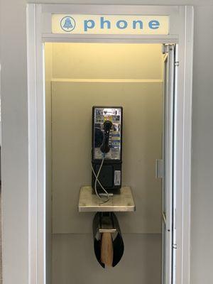 A real working pay phone